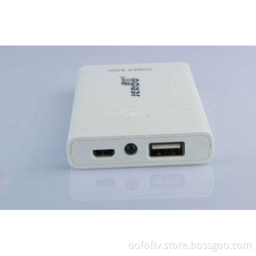Universal Polymer 18650 Rechargeable Portable Power Bank 32
